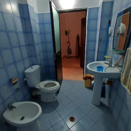 Apartament Mali Robit Durres On 4th Floor *